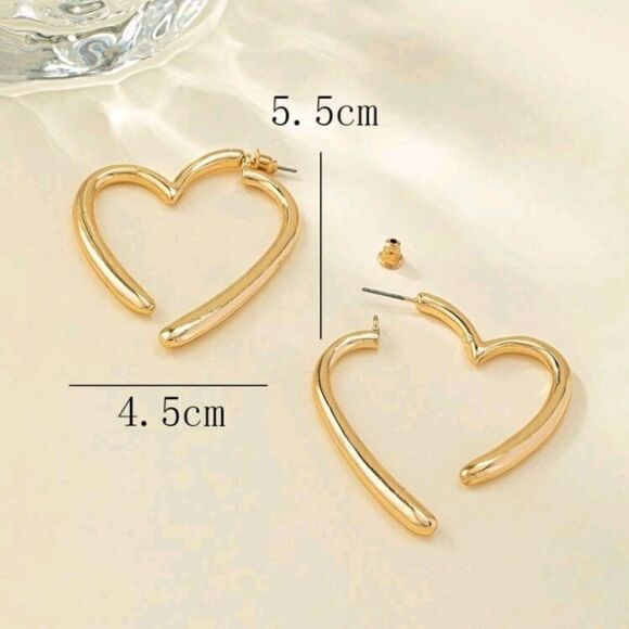 3 for $26  - Gold Trendy Womens Heart Design Hoop Earrings - Picture 3 of 4